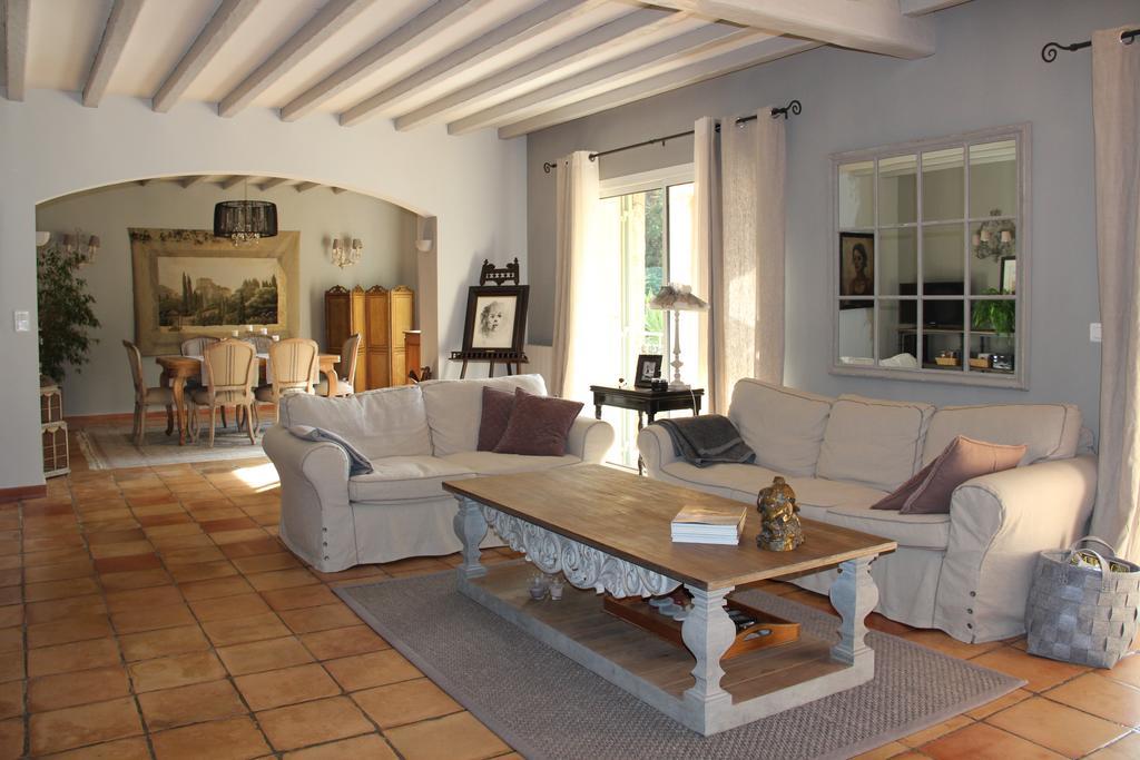 La Bastide Du Bouchou Couette-café 2*