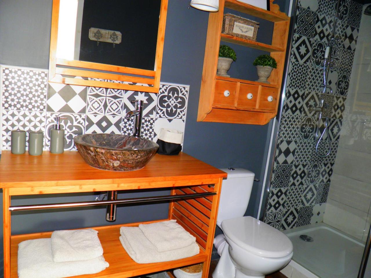 La Bastide Du Bouchou Couette-café 2*
